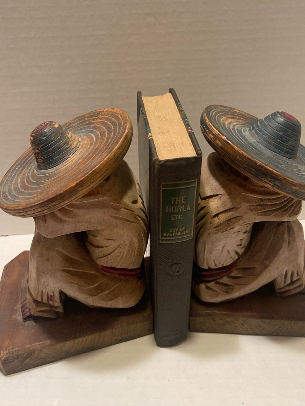 Hand-Carved Mexican Wooden Bookends Sleeping with Sombrero Hats